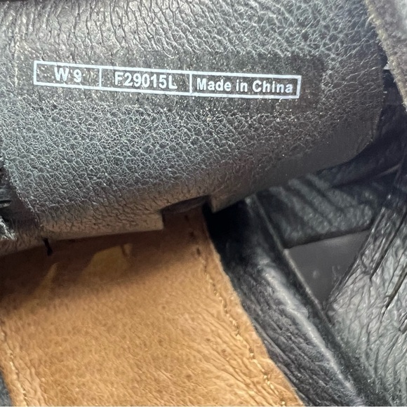 Ugg Black Melinda Platform Wedge Sandals Woman’s Size 9 - Picture 8 of 12